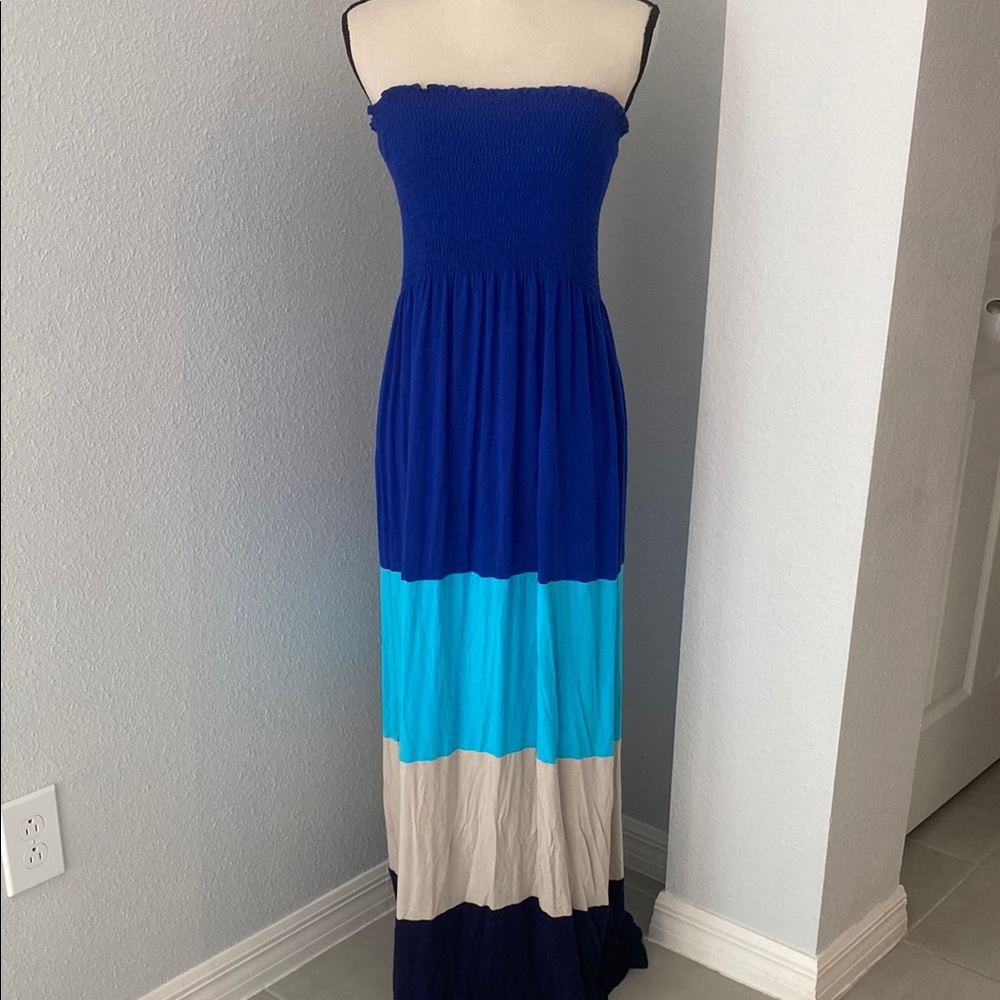Calvin Klein Elegant Strapless Color Block Maxi Dress